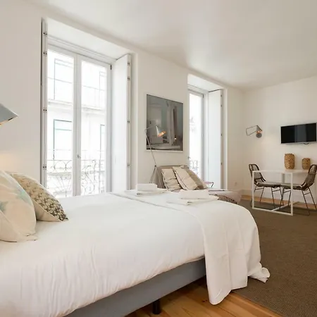 Chiado Cozy Apartments - By Lu Holidays-3