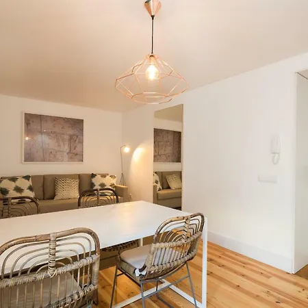 Chiado Cozy Apartments - By Lu Holidays-2